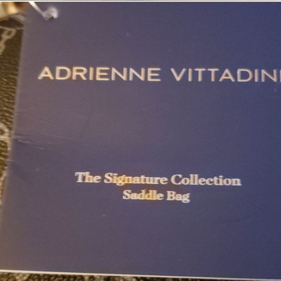 Adrienne Vittadini saddle bag - Picture 4 of 6